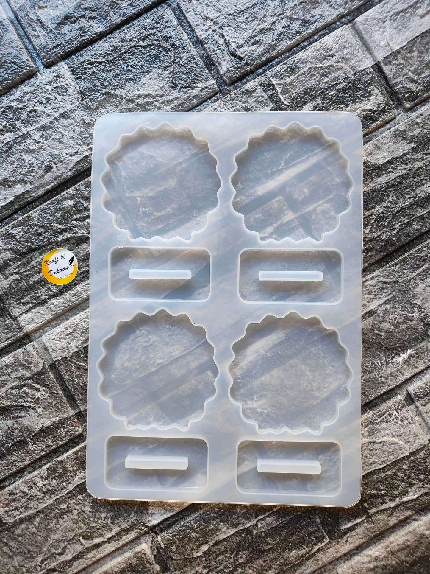 agate-frame-holder-silicone-mold-four-circular-designs
