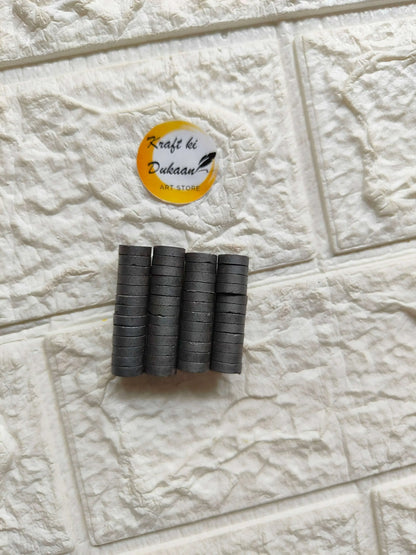 Five black cylindrical magnets with round ends, 10x3mm (50-pack)