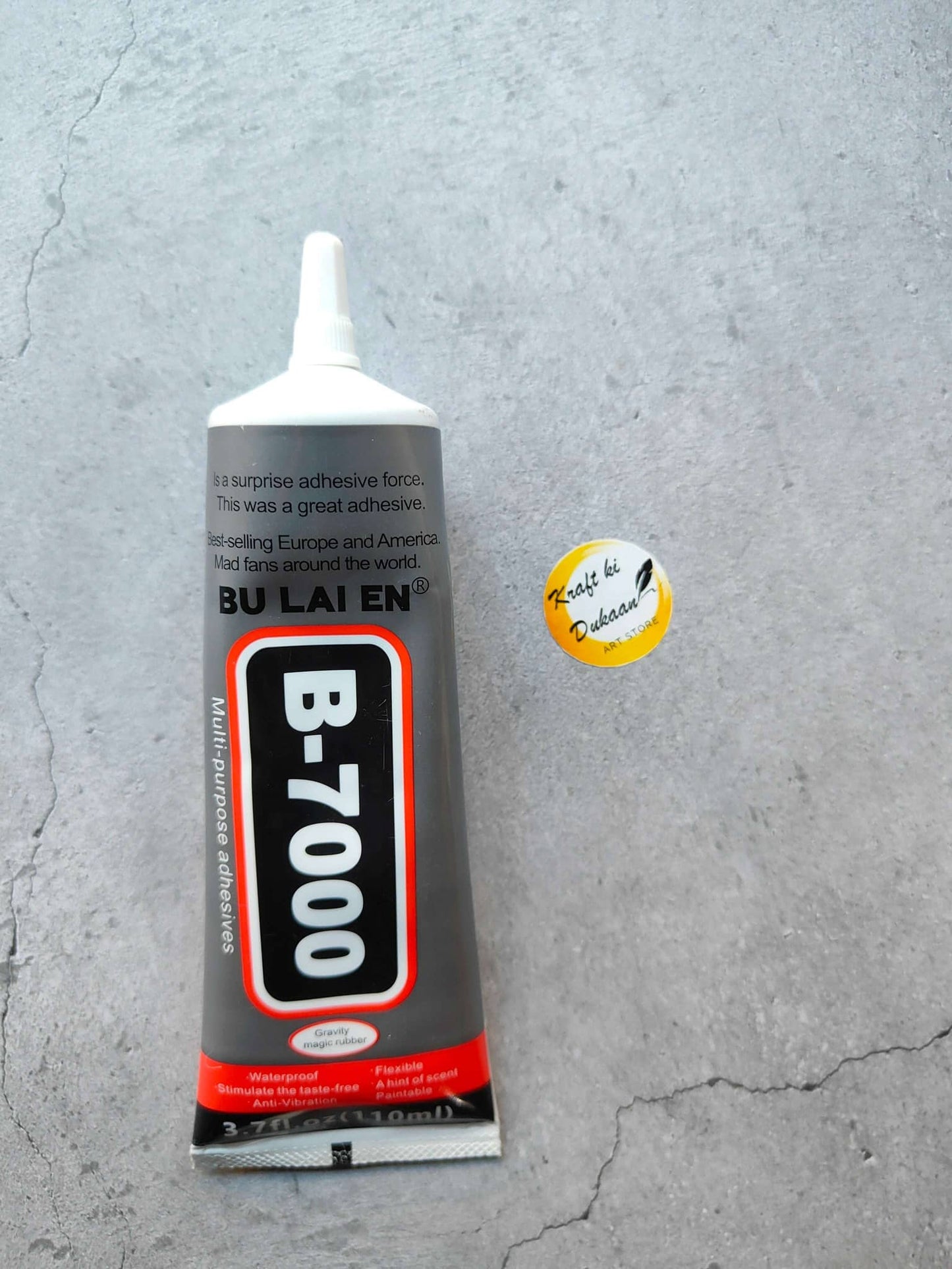 B7000 multi purpose glue tube with strong adhesive properties for various materials and projects