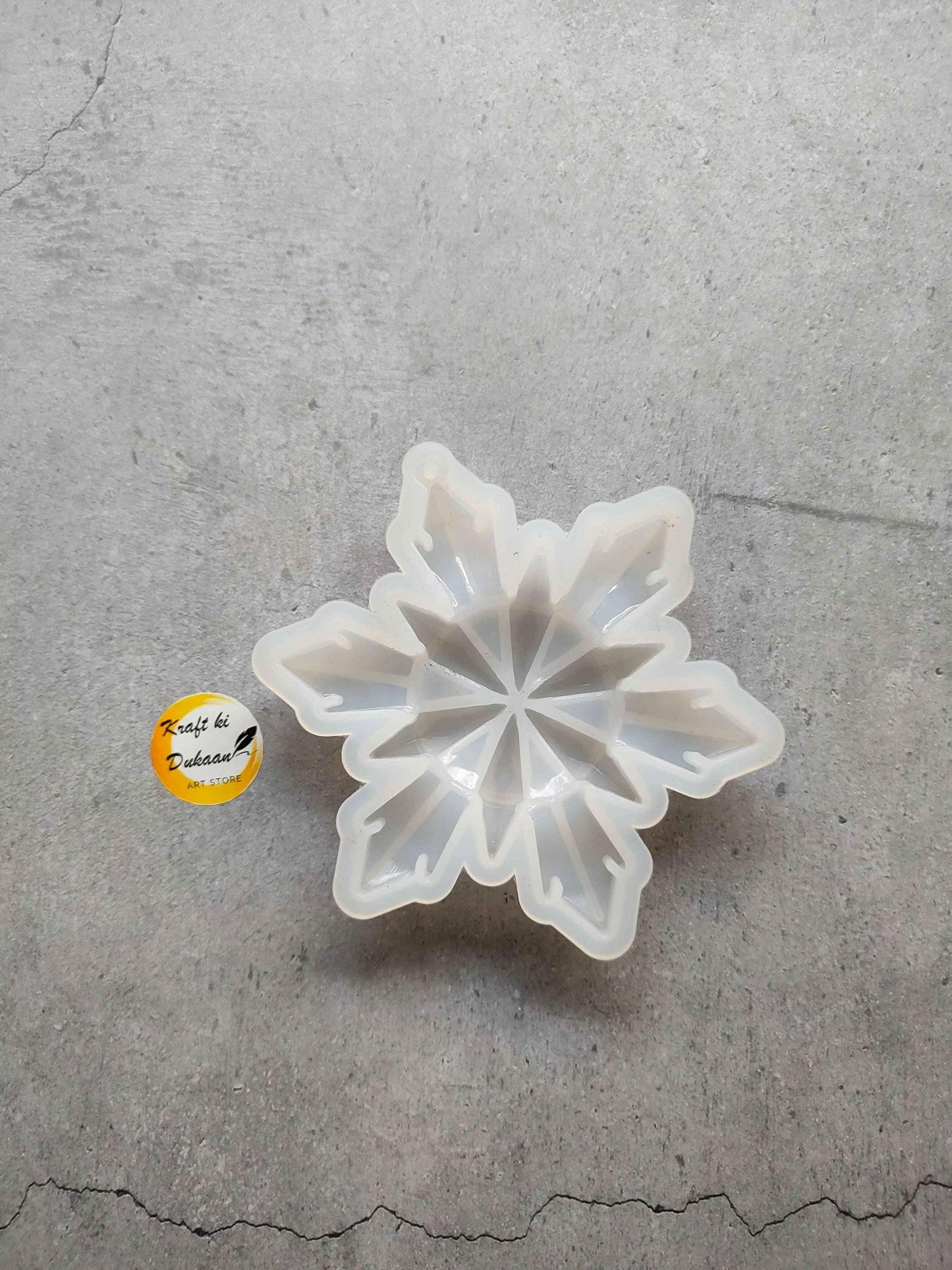 Christmas star flakes mould—white translucent snowflake-shaped mold