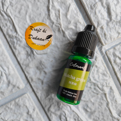 Kraft ki Dukaan Matcha Green Resin Colorant in a green bottle for crafting projects