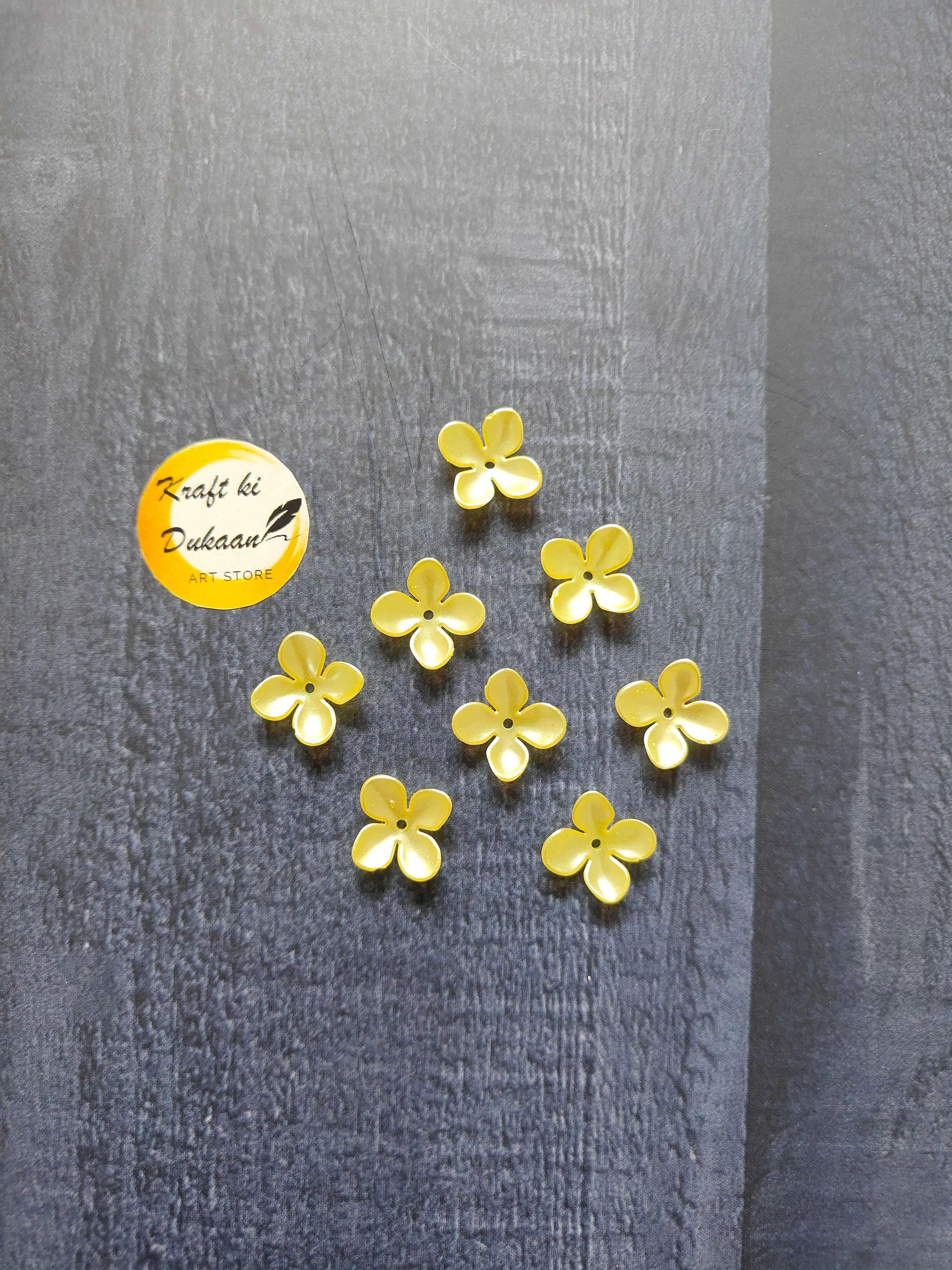 colorful-flower-beads-pack-yellow-flowers-set