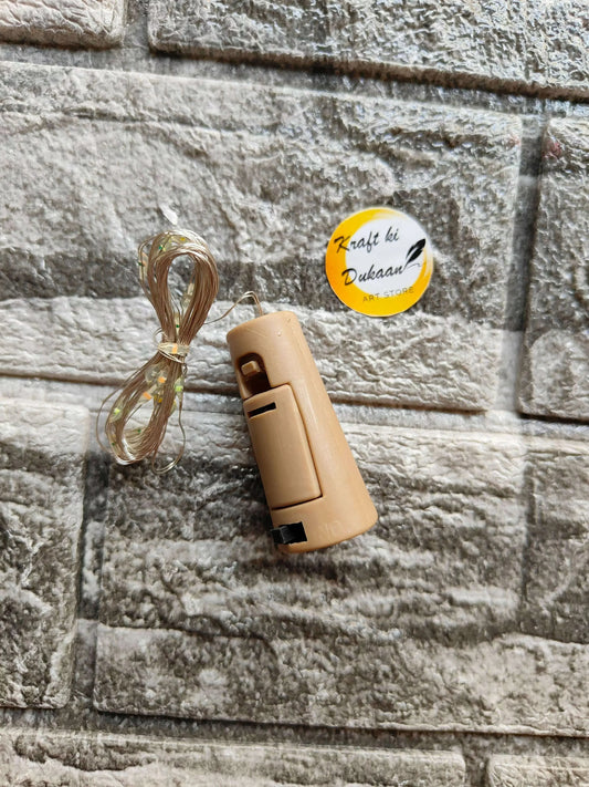 Cork Light Multi—beige cylindrical lantern with cable bundle