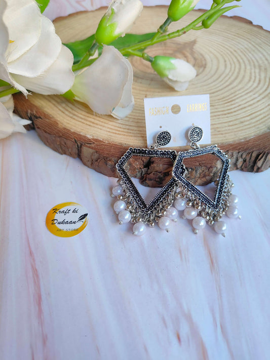 crafts-kraft-ki-dukaan-silver-jhumka-earrings-with-beads