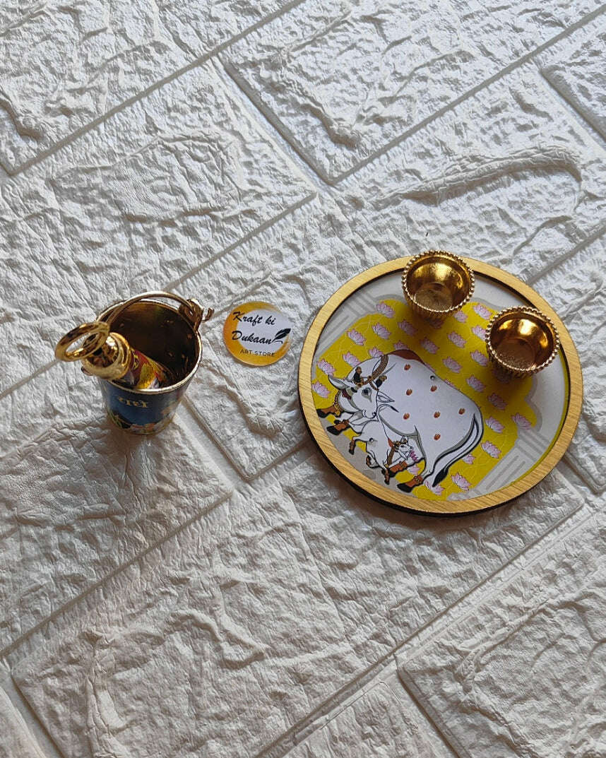 decorative-bucket-and-plate-set-golden-pucca-cow