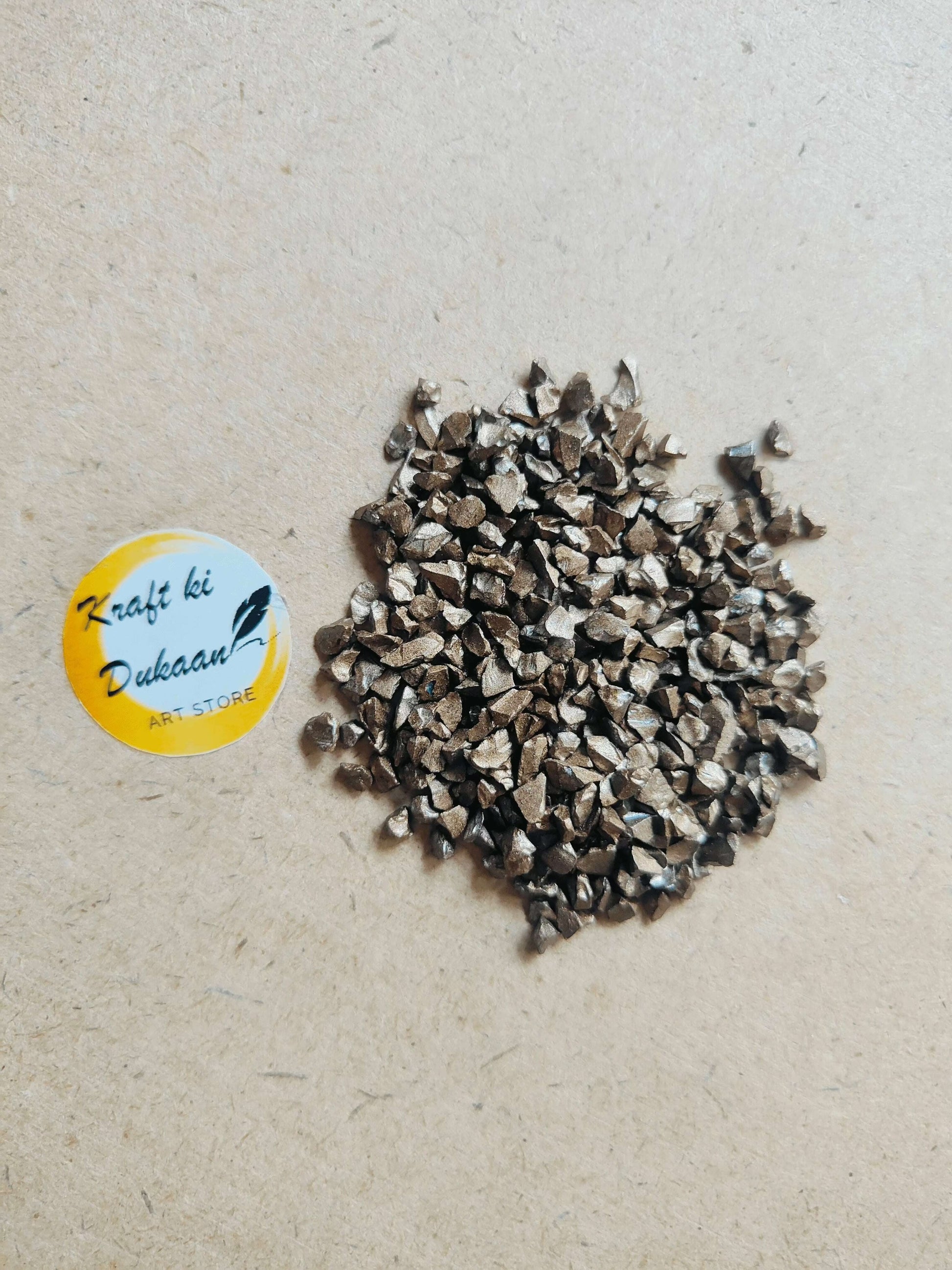 golden-glass-color-stones-for-resin-art-with-label