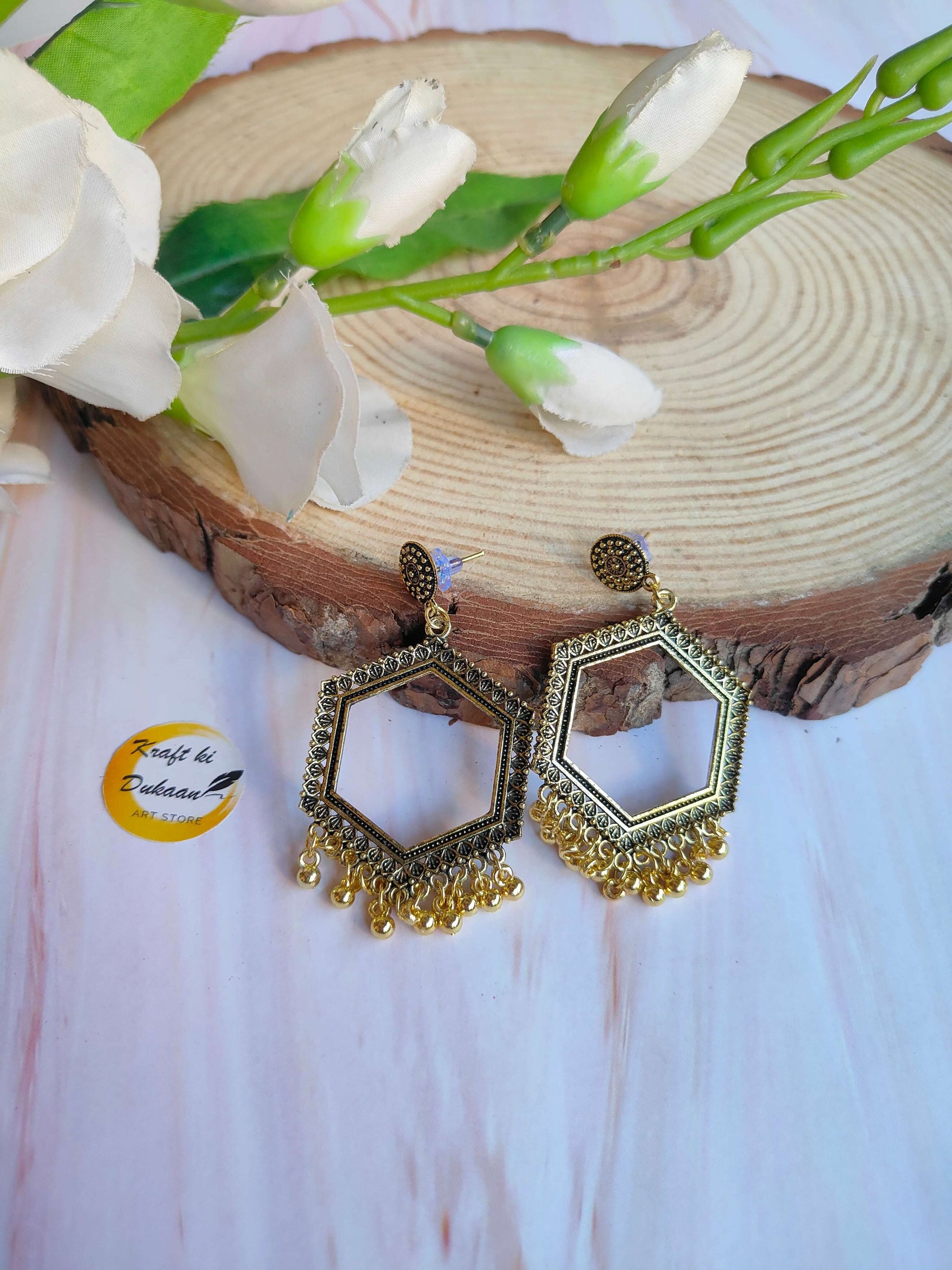 golden-jhumka-earrings-hexagonal-design-with-chains