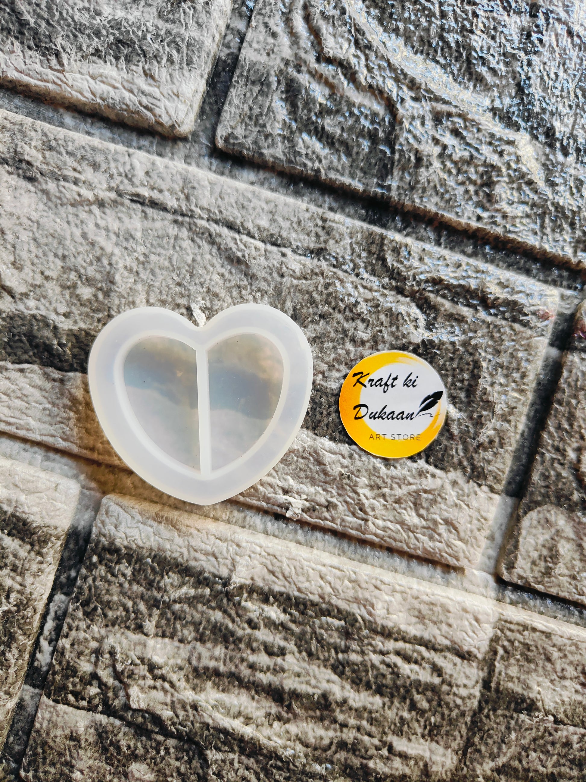 Heart pendant mould by Kraft ki Dukaan, perfect for creating beautiful heart-shaped pendants