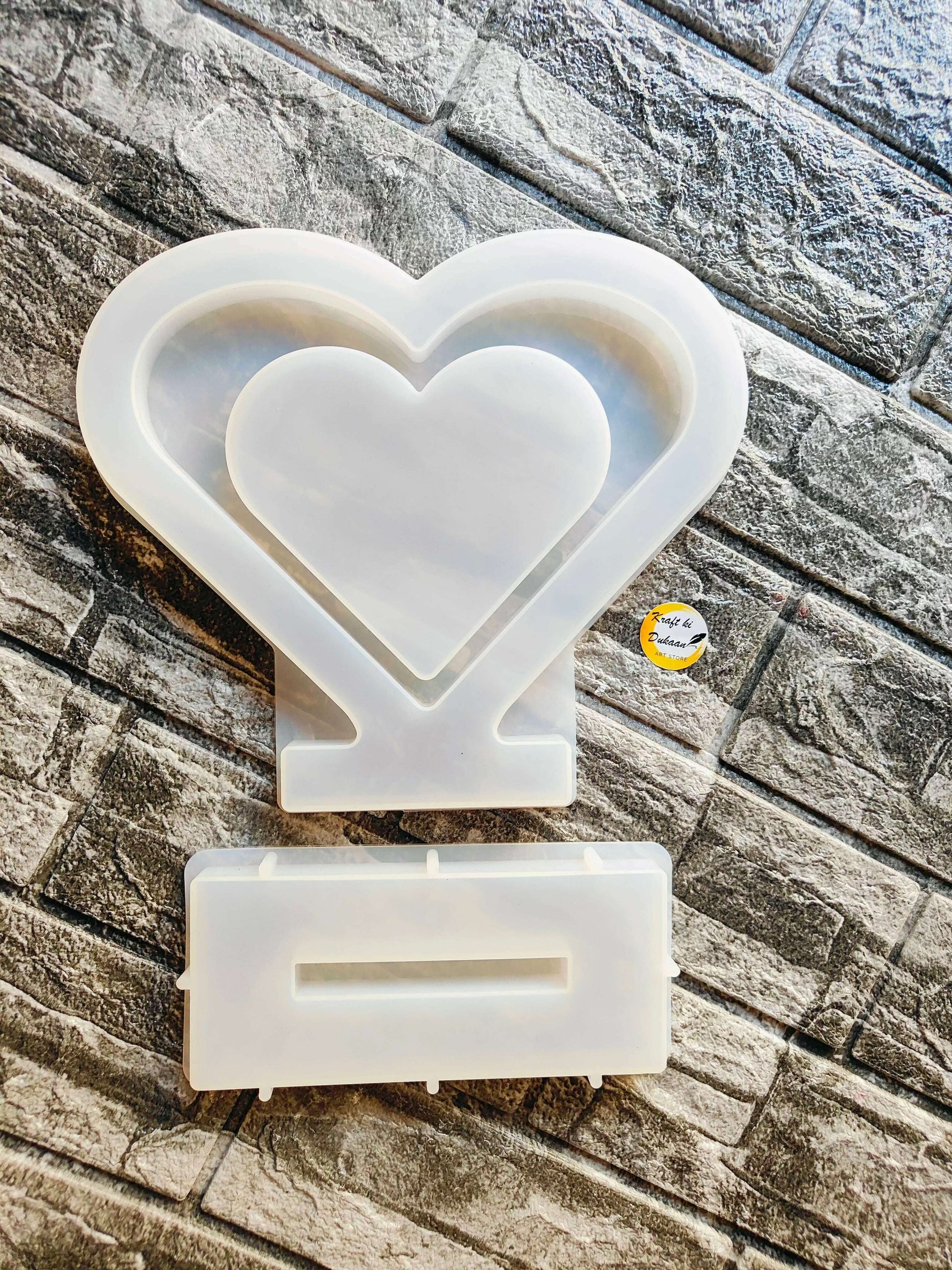heart-resin-mold-with-stand-transparent-silicone-2