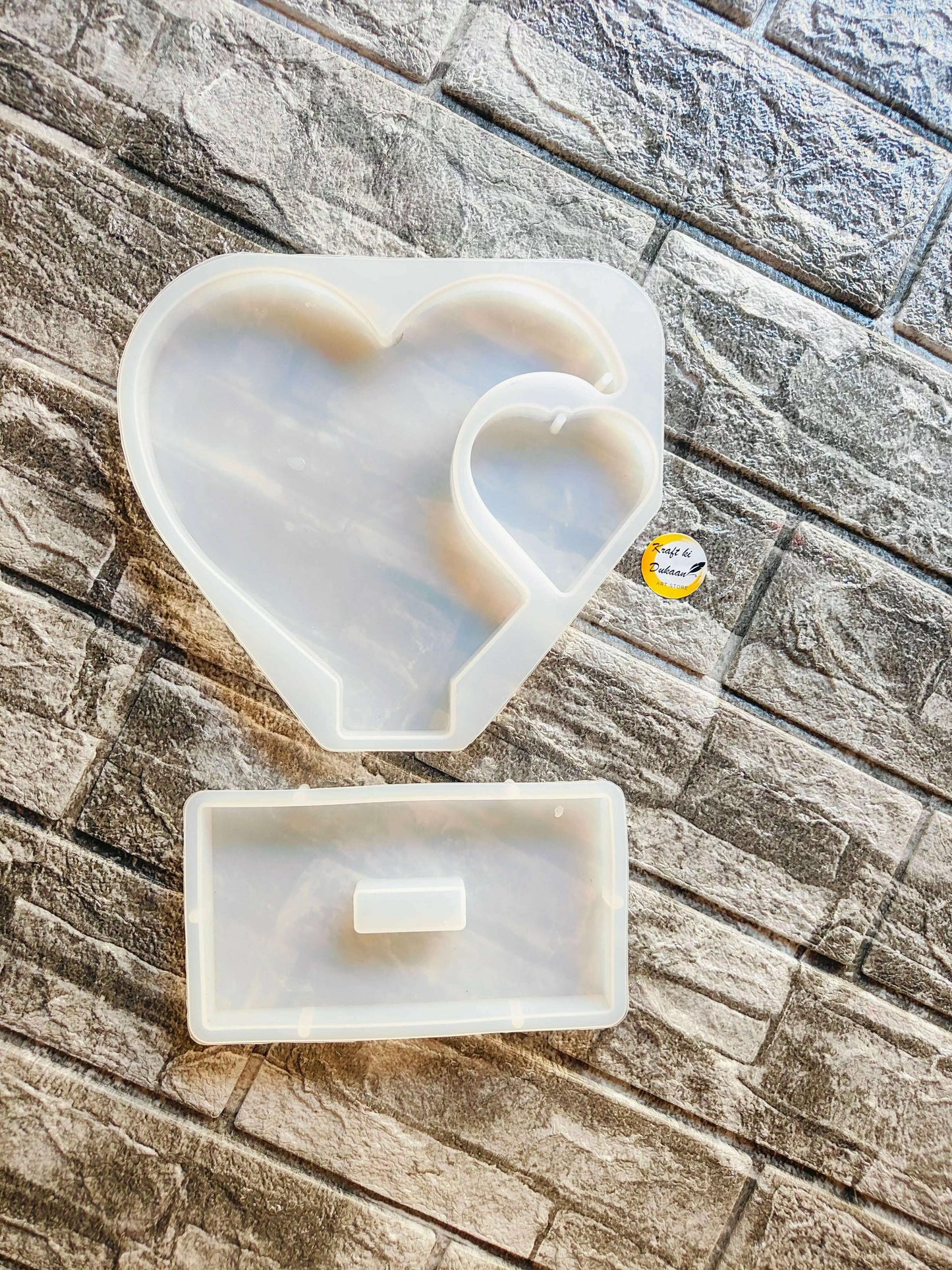 heart-resin-mould-with-stand-small-size