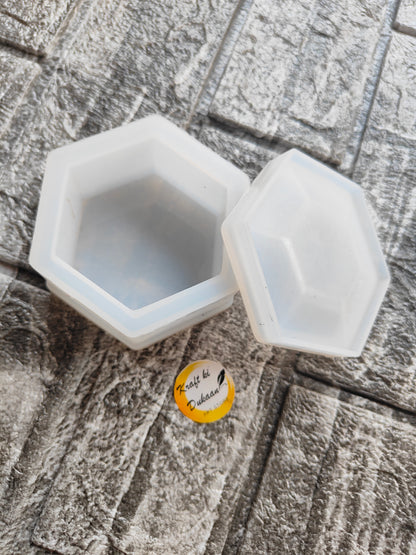 Transparent hexagon box mould for resin casting, perfect for creative projects and crafts
