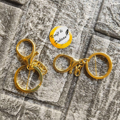 Gold-tone lobster clasp keychain, round split-ring with small lobster clasp and chain
