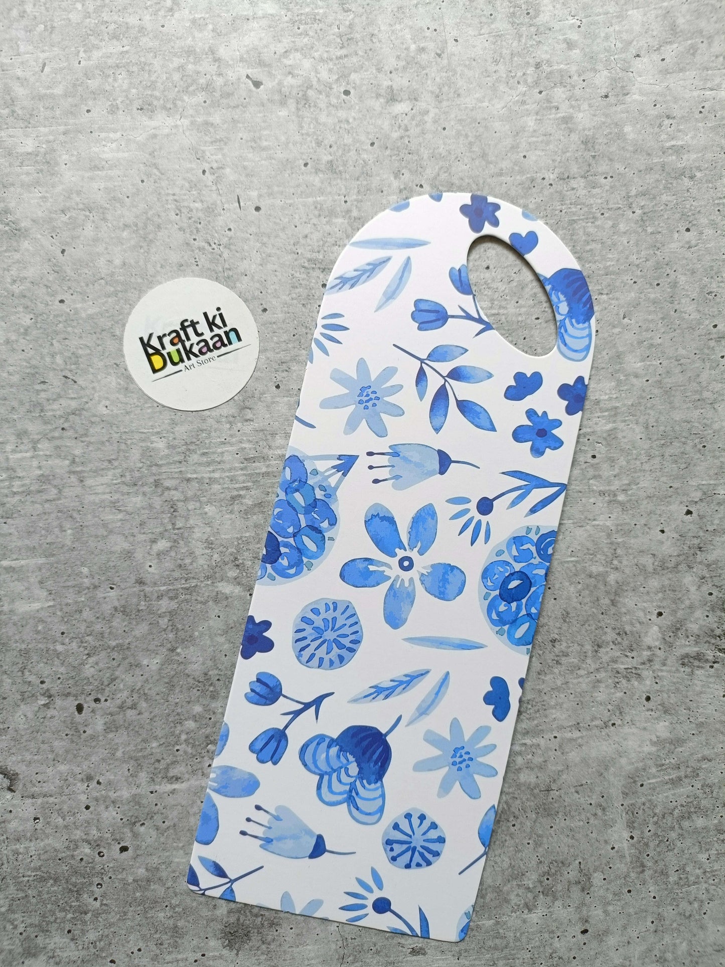 Small floral card holder, blue botanical print with butterfly and round handle hole