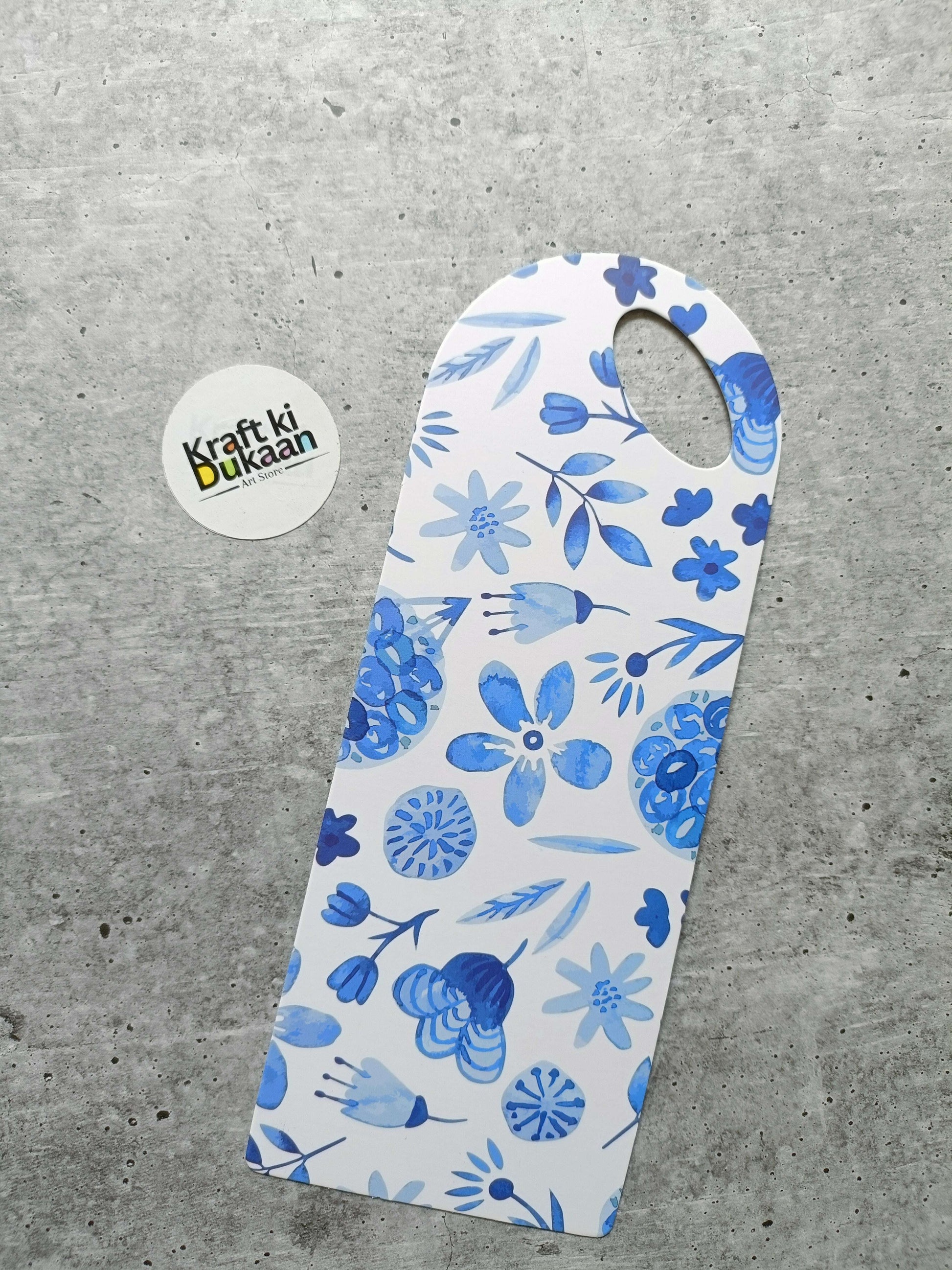 Small floral card holder, blue botanical print with butterfly and round handle hole
