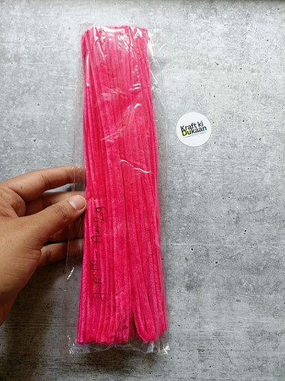 Bright pink 7 mm pipe cleaners, 100-piece pack in bag