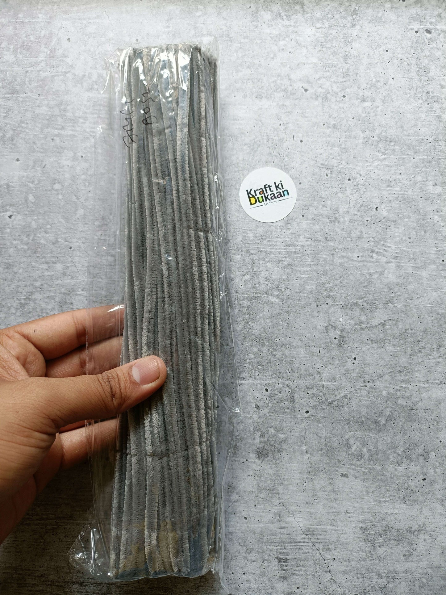 7mm grey pipe cleaners in sealed pack
