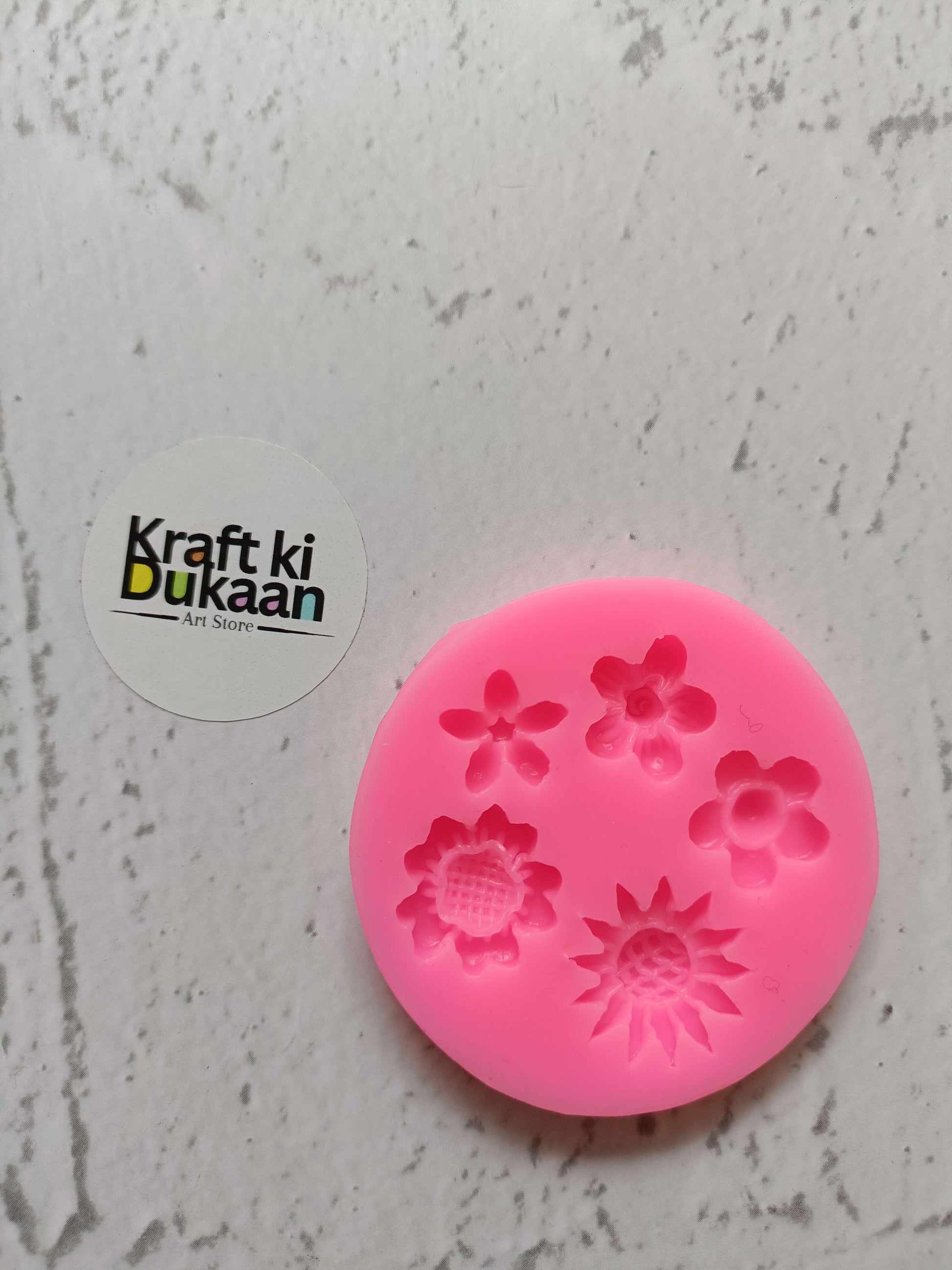 Pink flower silicone mold with 5 cavities, round mold plate
