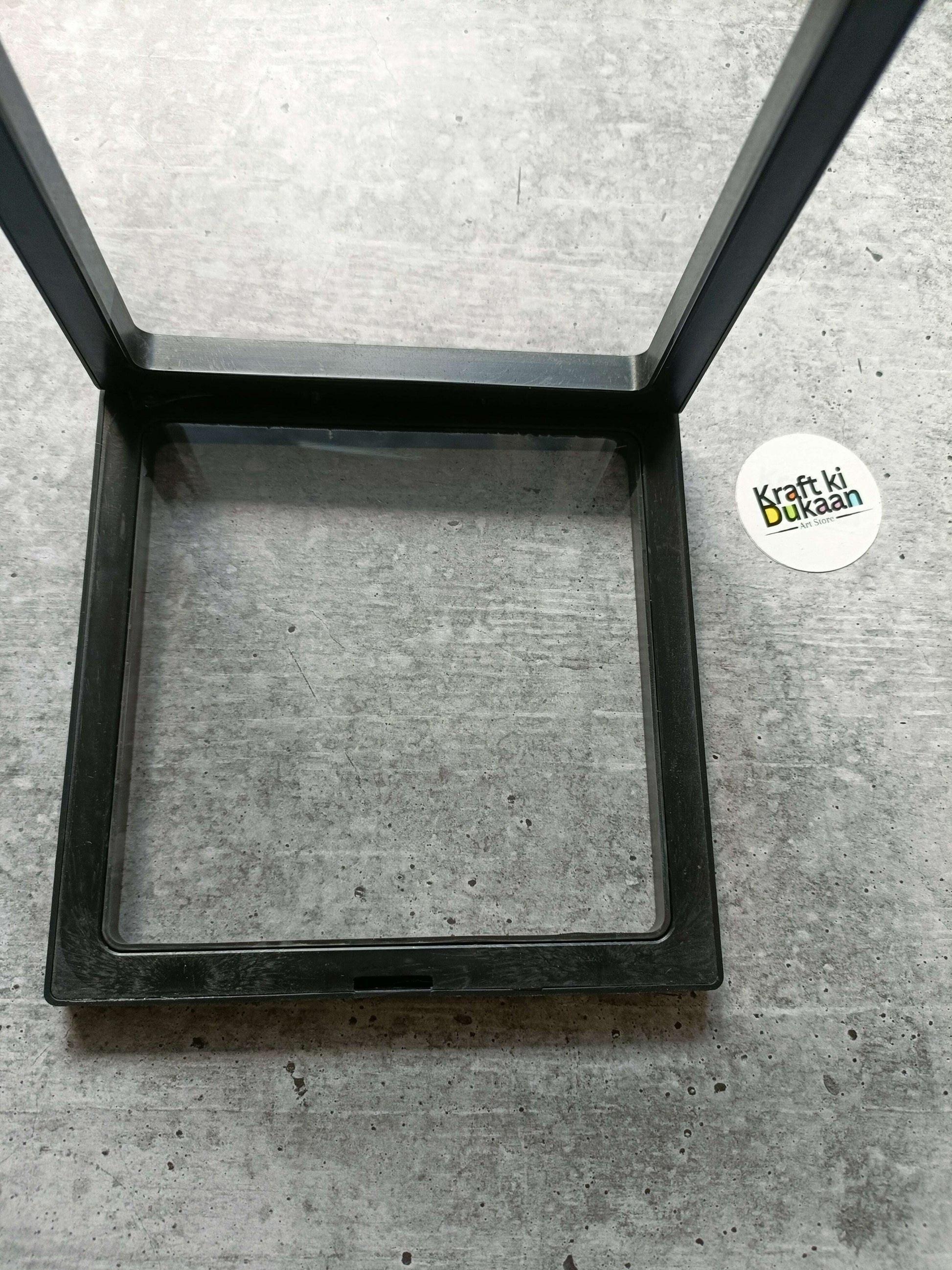 Packing display box 14x14cm, black square base with window opening