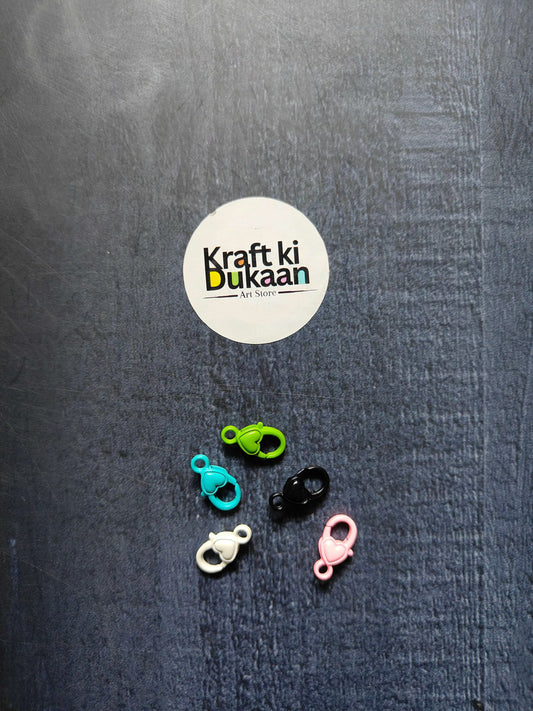 Heart lobster hooks (pack of 5): green, blue, black, cream, pink heart clasps