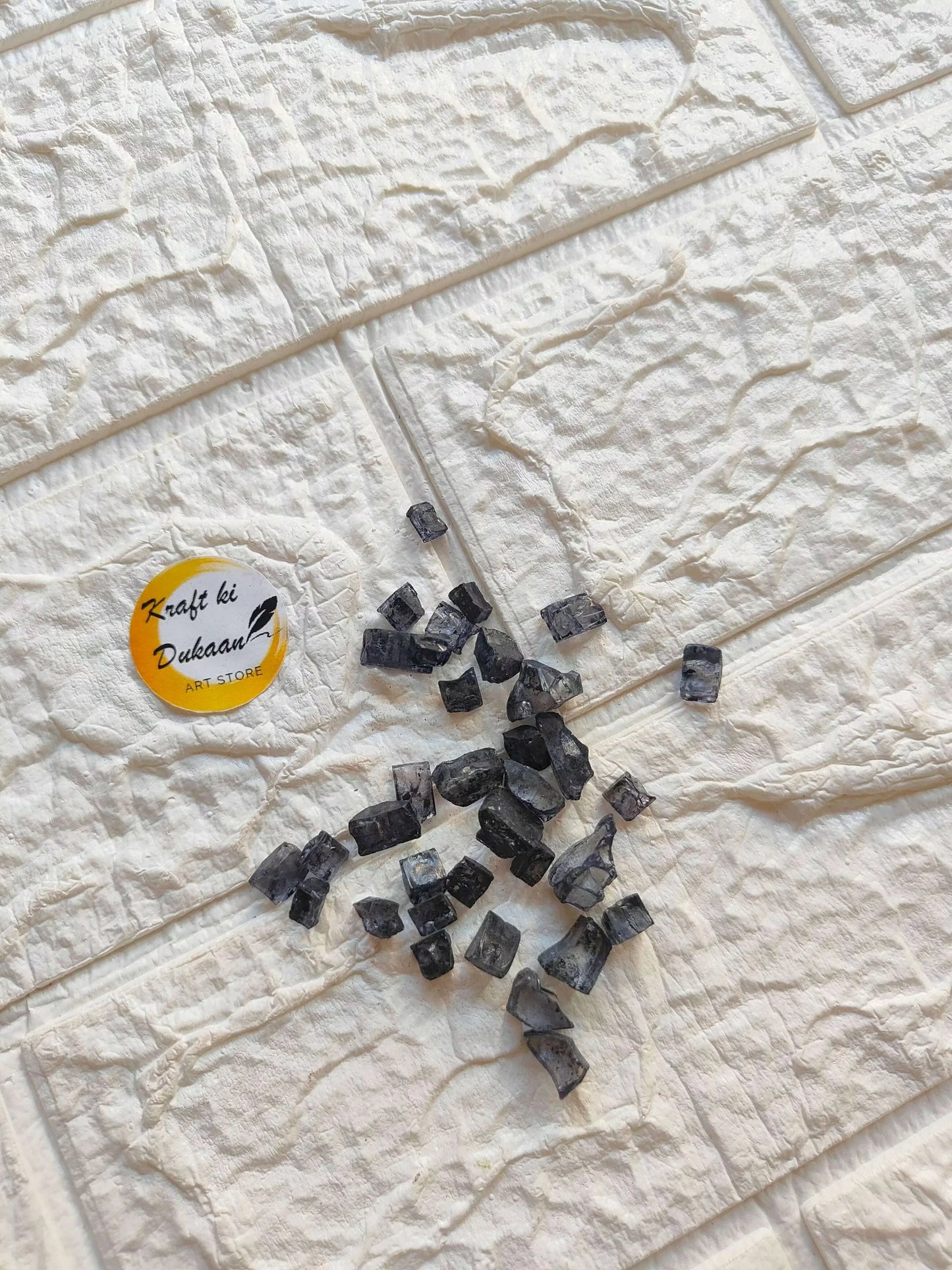 kraft-ki-dukaan-crystal-stones-for-resin-art-black-aggregated
