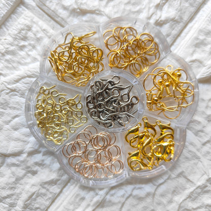 Kraft ki Dukaan hook set featuring assorted gold and silver hooks in a flower-shaped organizer
