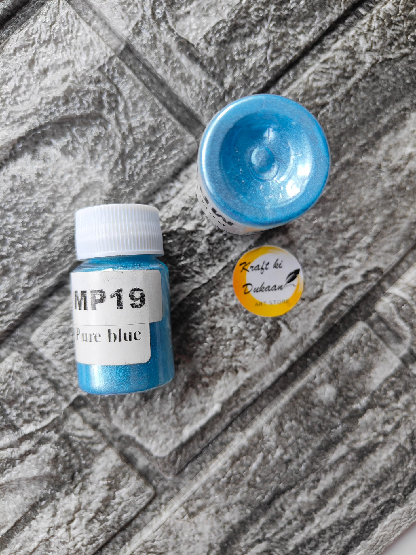 Kraft ki Dukaan Pure Blue Mica Powder for Resin Art in Small Container for Crafting Projects