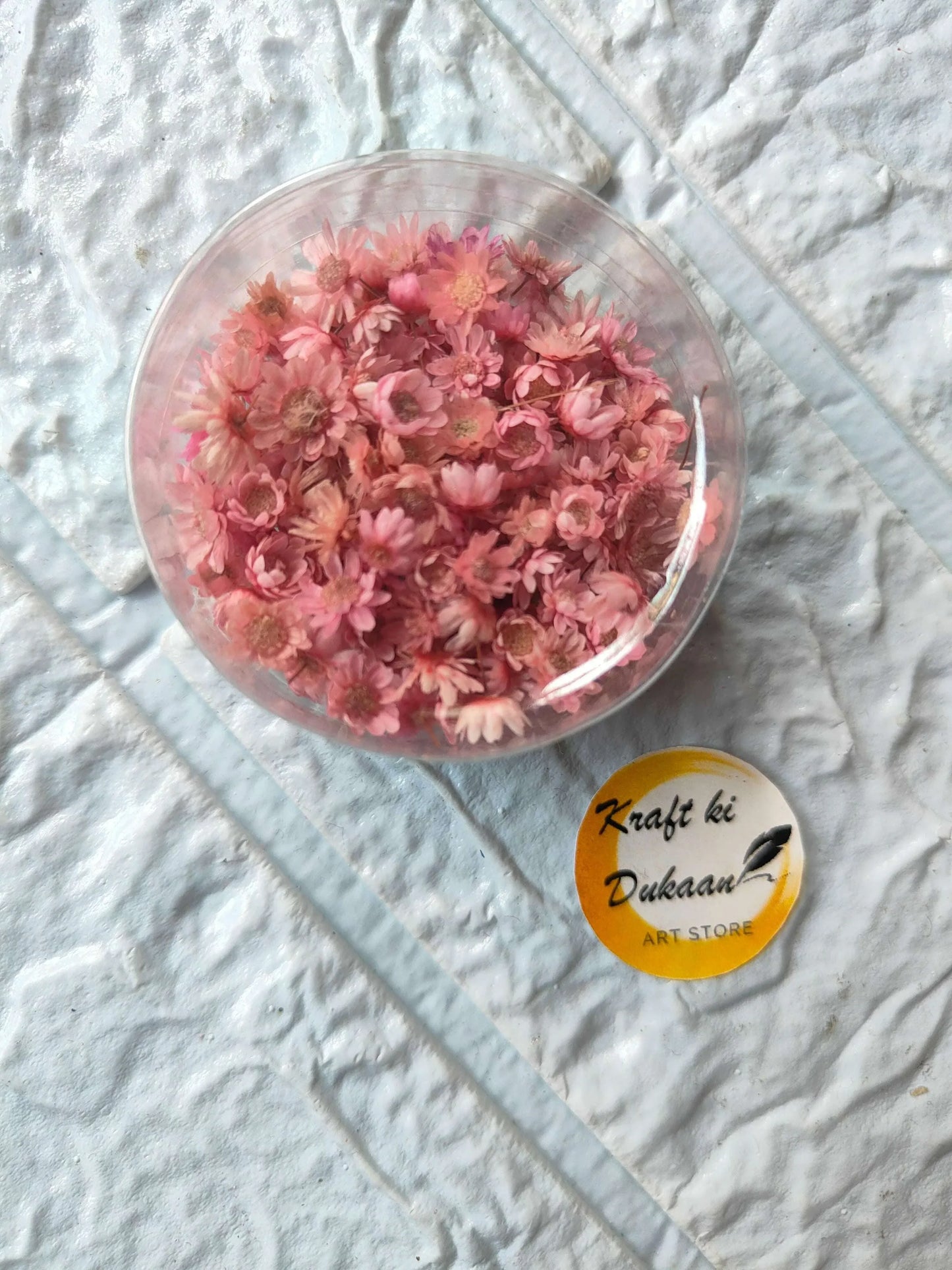 Mini Natural Dried Flower Box with light pink dried flowers in round clear lid