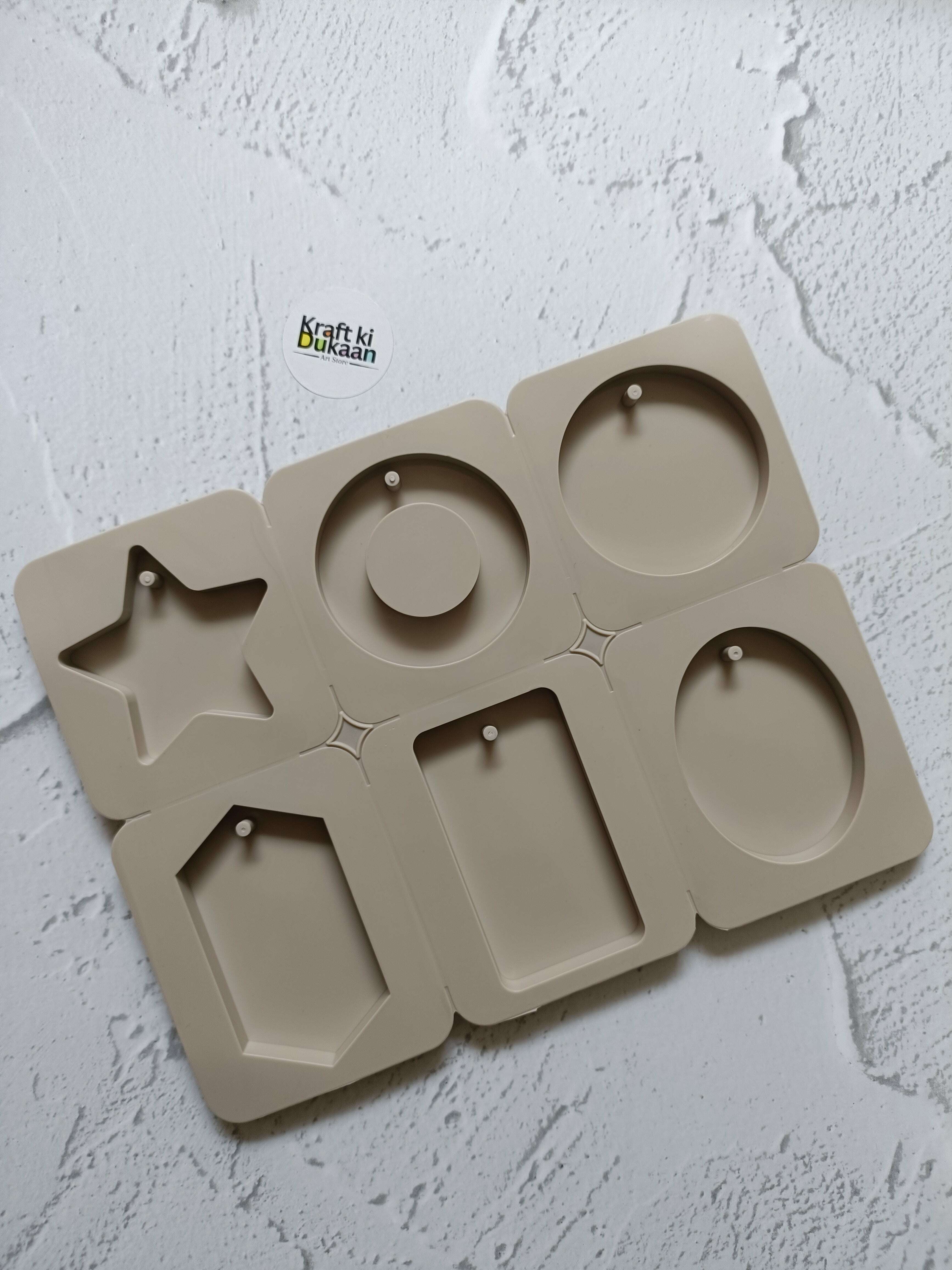 Mold Injection Molding 6 Cavity Tag Mould | Kraft ki Dukaan