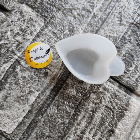 Kraft ki Dukaan small mixing cup for art made of flexible silicone for precise pouring