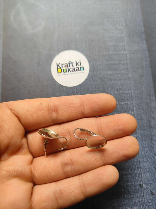 Round earring base pack of 2 in silver tone, oval hoop settings