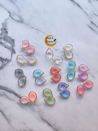 krafthikdukkaan-petal-beads-for-resin-art-mixed-color-gold-edged