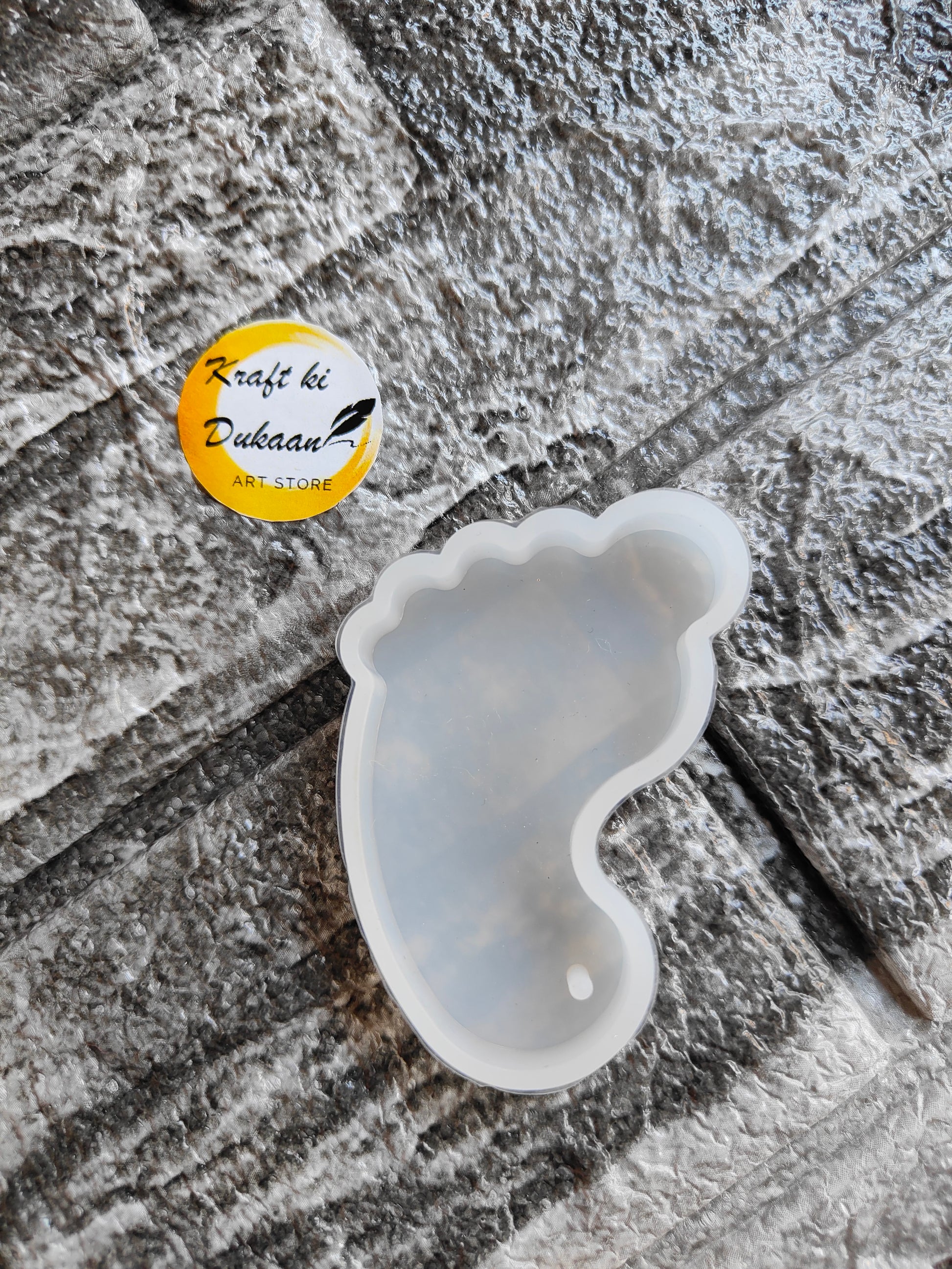 Silicone baby foot mould for resin art, perfect for creating cute decorative pieces