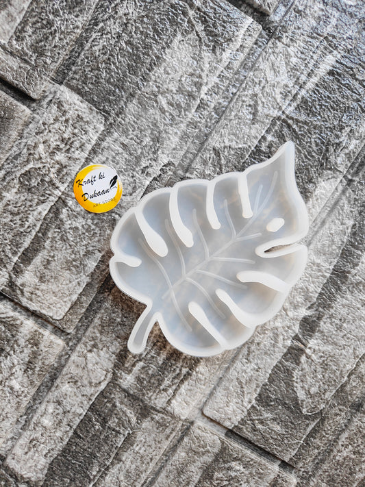 Leaf coaster mould for resin in a detailed leaf shape by Kraft ki Dukaan