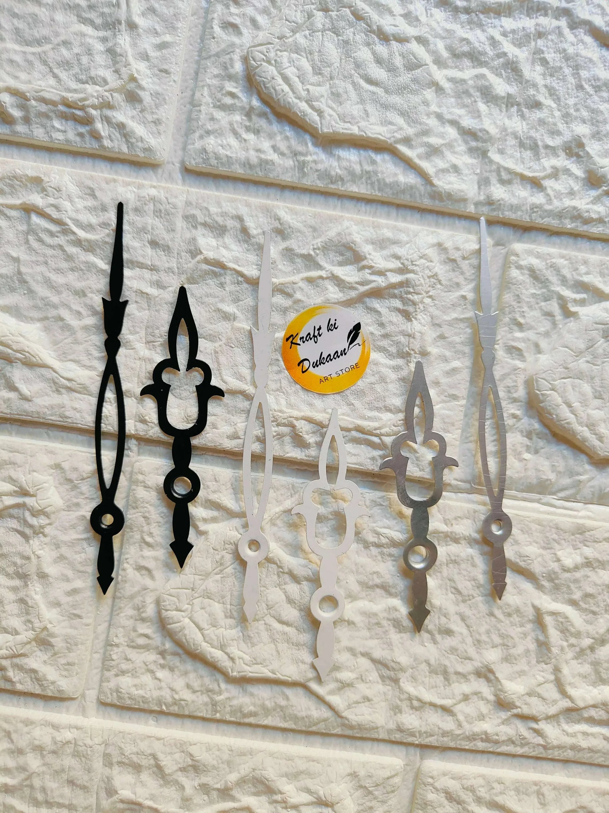 Black metal clock hands set, A18, decorative leaf-style and long baton hands