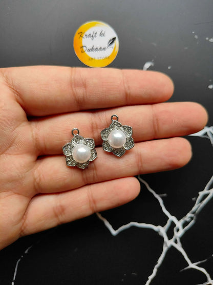 Metal pearl diamond flower pendant charm, silver-tone with round faux pearl center