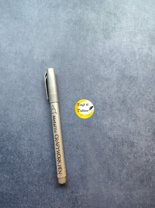 metallic-craftwork-pen-silver-color-angled-view