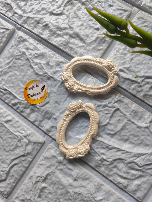 Mini Oval-Rahmen-Set, weiß, mit Rüschenverzierungen