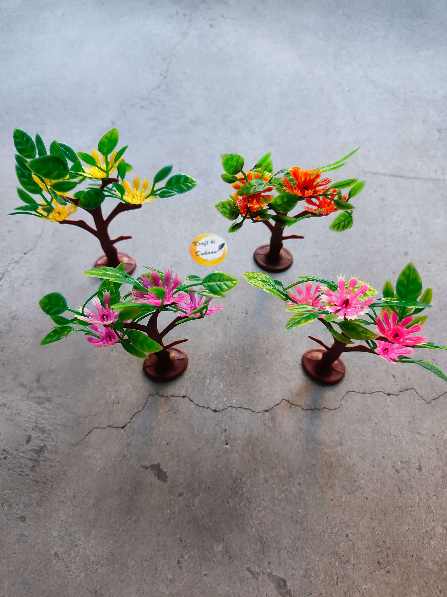 miniature-resin-tree-model-colorful-flowers-group