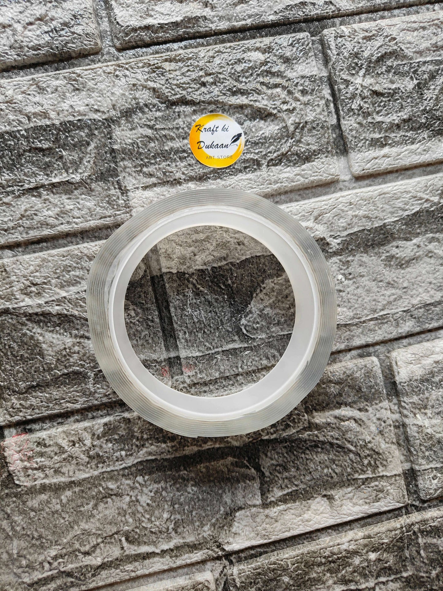 nano-double-sided-tape-transparent-roll-flat-view