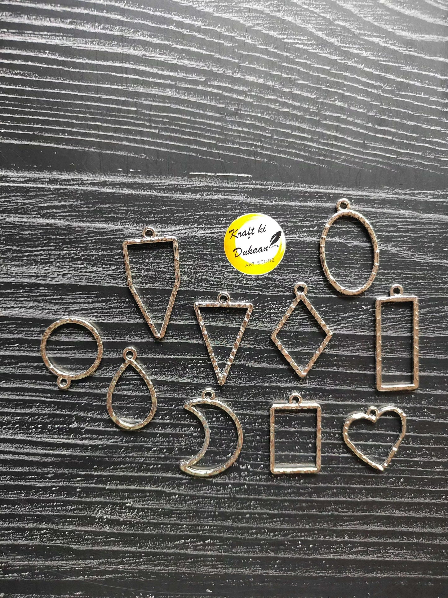 open-bezel-pendant-set-silver-shape-collection