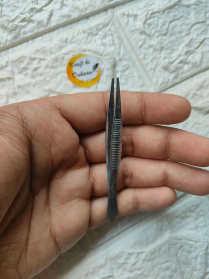 precision-art-tweezers-black-stainless-steel-handheld