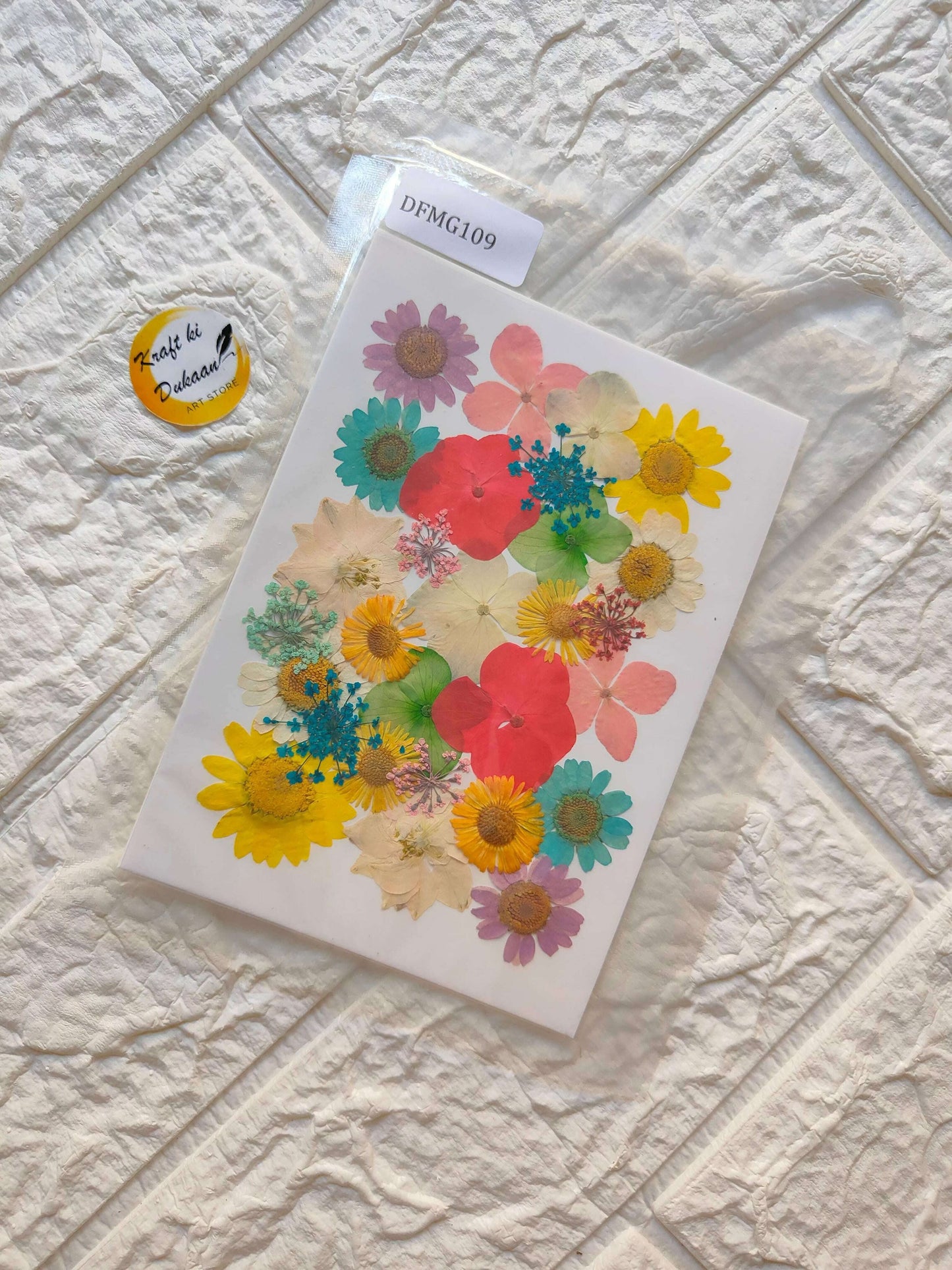 pressed-flower-sheet-for-crafts-colorful-floral-arrangement