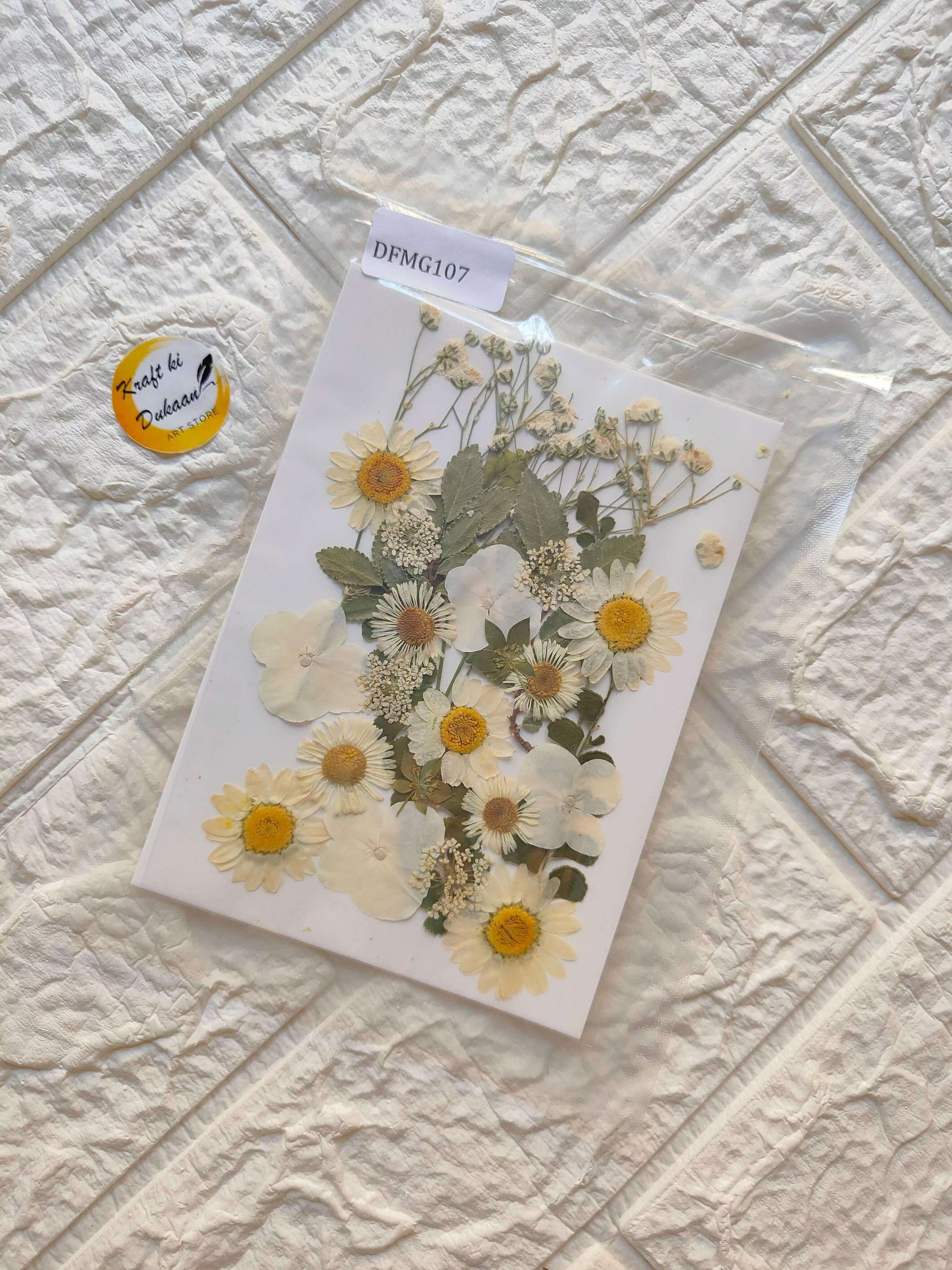 pressed-flower-sheets-for-resin-art-dried-flowers-mixed