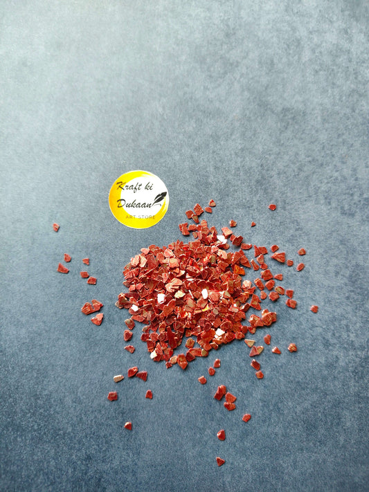 red-crystal-chips-for-resin-art-scattered