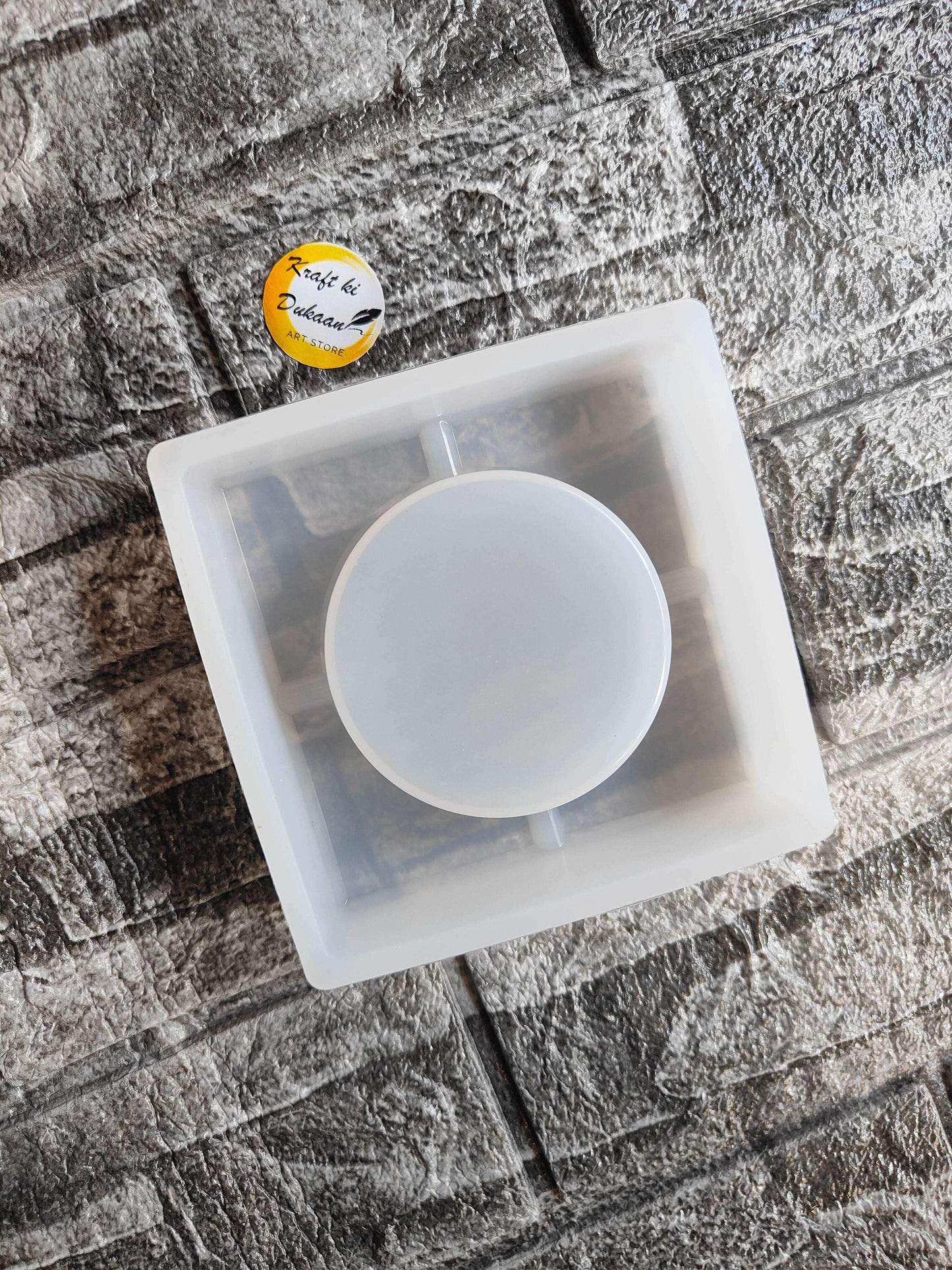 White square ashtray mould with centered round cavity