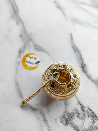 resin-makhan-matki-gold-decorative-container-top-view