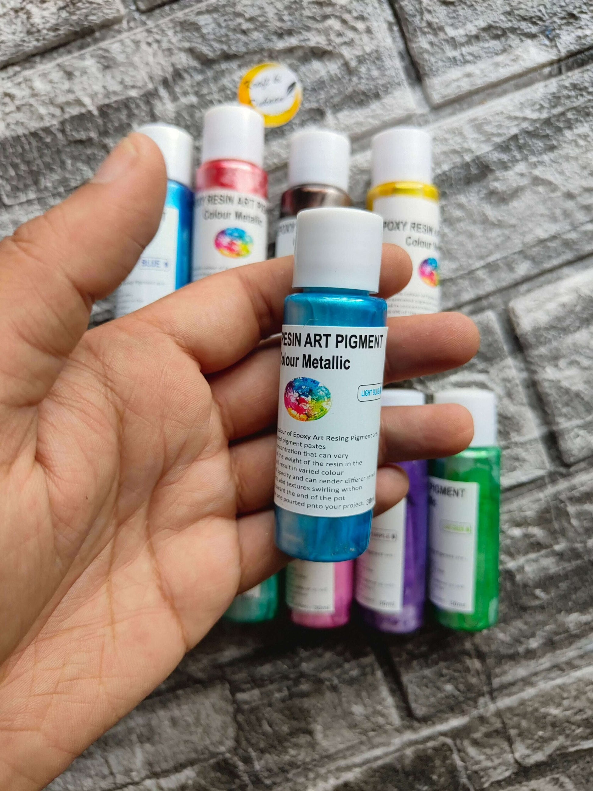 resin-metallic-pigment-set-light-blue-colour-pigment-bottle