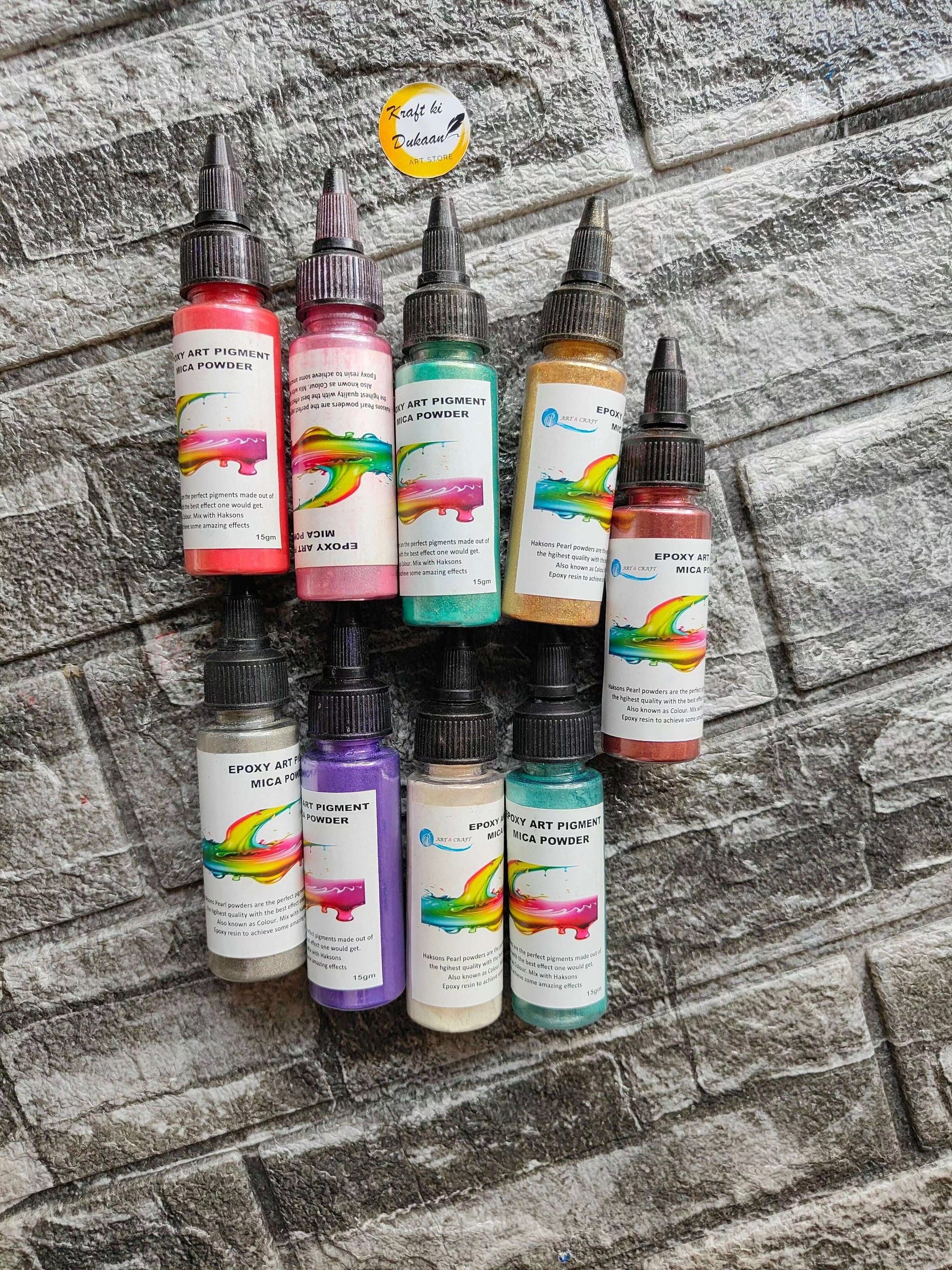 resin-mica-powder-set-9pcs-all-colors-on-table