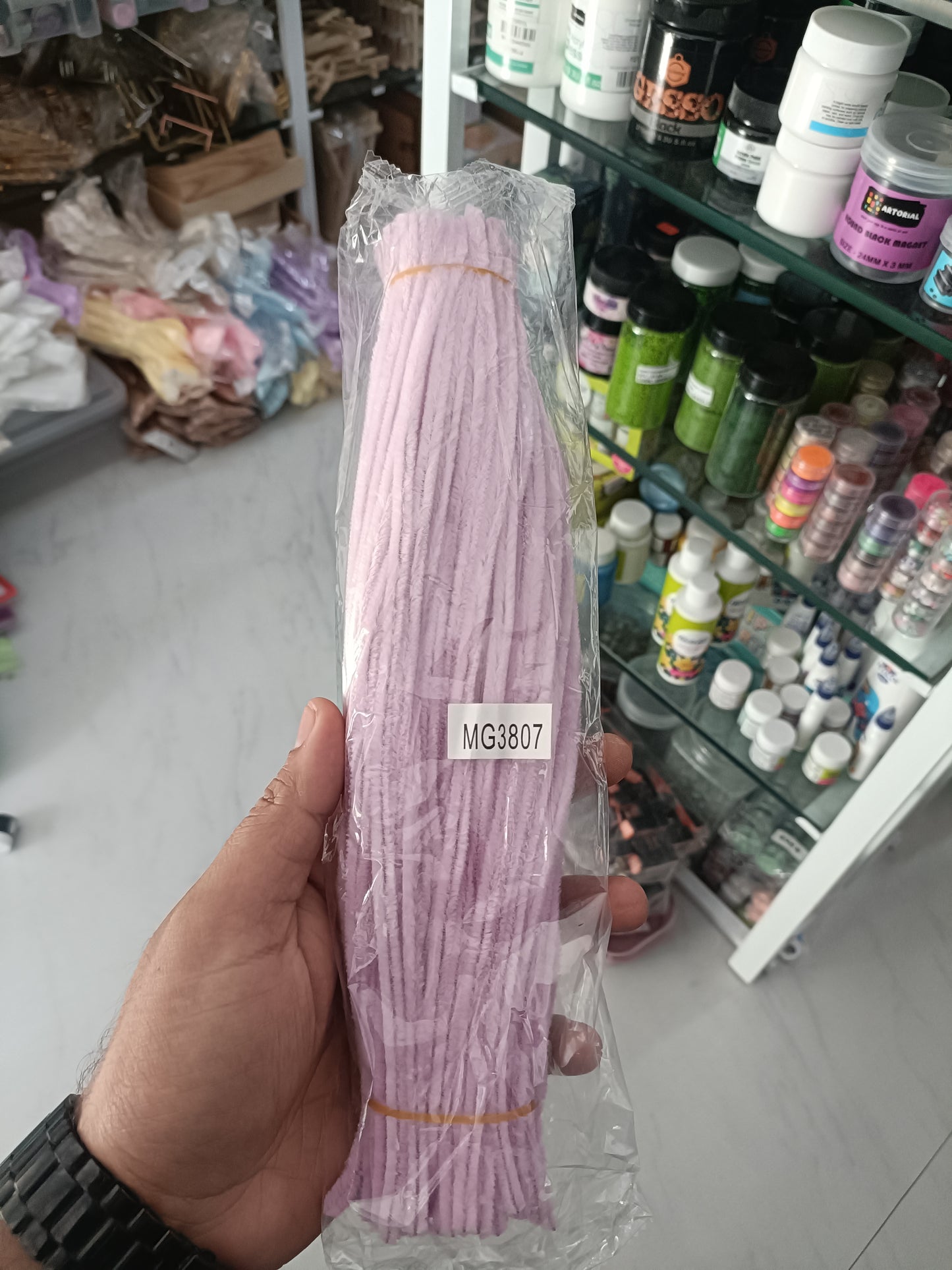 Light pink 7 mm pipe cleaner bundle in clear packaging