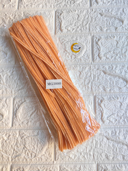 Pipe cleaner plain pack of 100, peach-orange pipe cleaners in clear wrapper